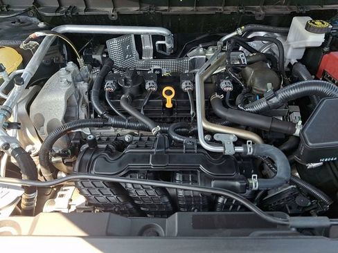 Used 2021 Nissan Rogue S AWD/4WD image 29