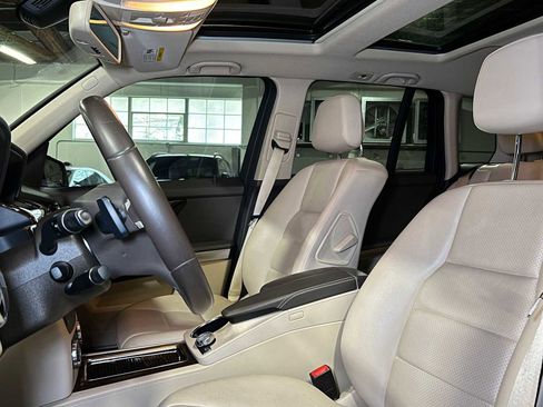 Used 2014 Mercedes-Benz GLK 350 4MATIC image 22