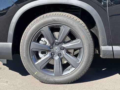 New 2026 Honda Pilot Sport image 32