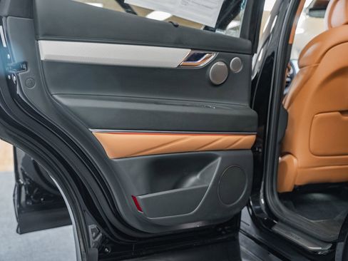 Used 2025 Genesis GV80 2.5T Prestige image 46