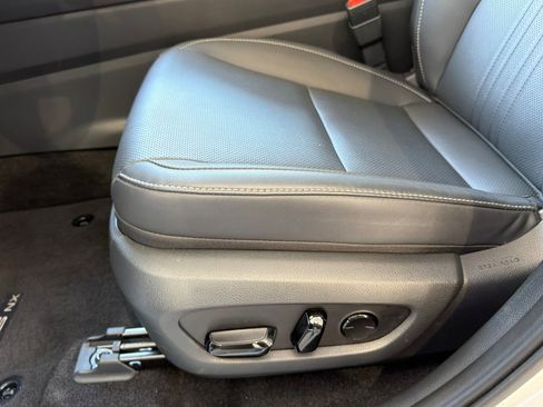 Certified 2025 Lexus NX 350h AWD w/ Accessory Package (2T) image 14
