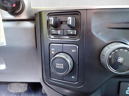 Certified 2025 Ford F250 XLT image 21