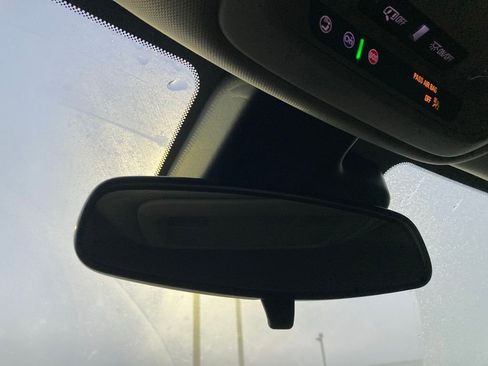 Used 2024 Chevrolet Malibu RS image 28