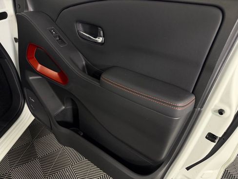 Used 2024 Nissan Frontier Pro-X w/ Pro Convenience Package image 33