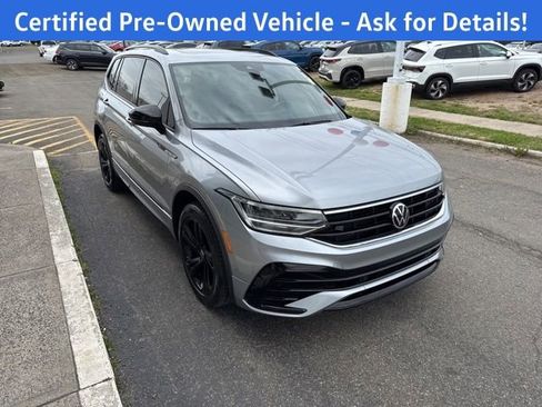 Certified 2023 Volkswagen Tiguan SE R-Line AWD/4WD image 2