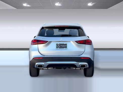 New 2026 Mercedes-Benz GLA 250 image 10