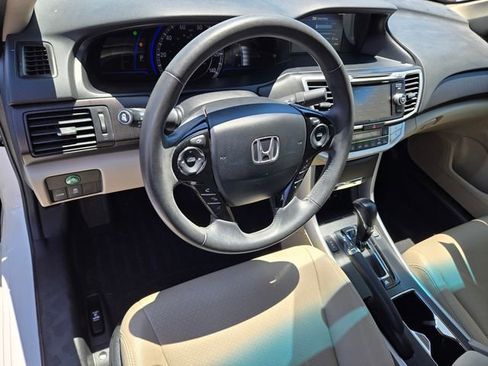 Used 2015 Honda Accord EX-L image 13