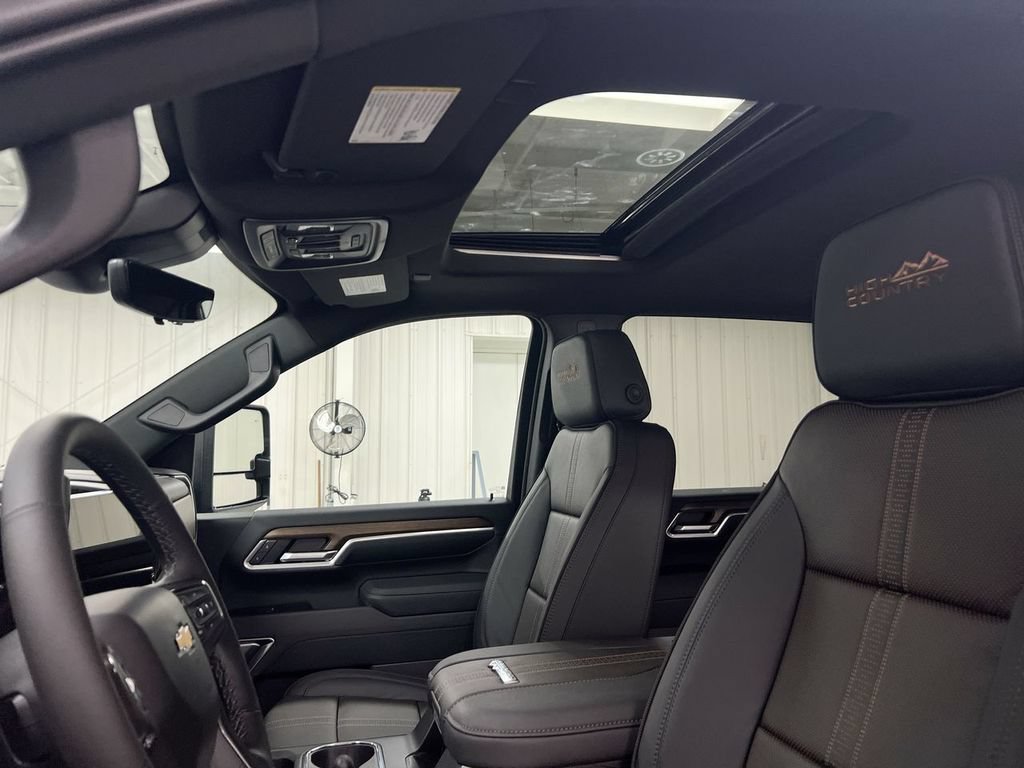 New 2026 Chevrolet Silverado 2500 High Country w/ High Country Premium Package AWD/4WD image 20