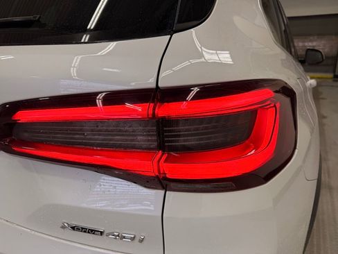 Used 2022 BMW X5 xDrive40i w/ Premium Package image 5