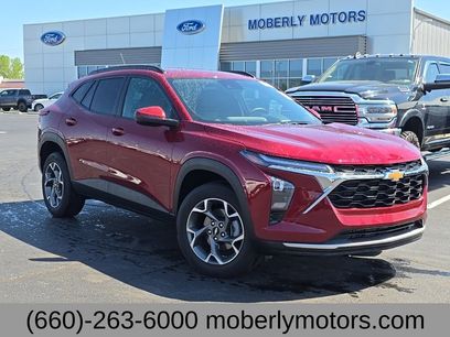 Used 2025 Chevrolet Trax LT w/ LT Convenience Package