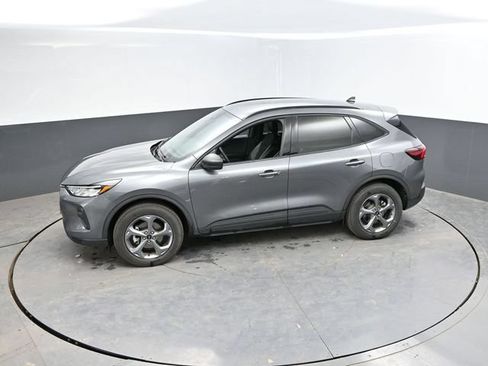 Used 2025 Ford Escape ST-Line AWD/4WD image 43