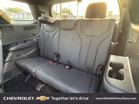 Used 2024 Hyundai Palisade Calligraphy FWD image 35