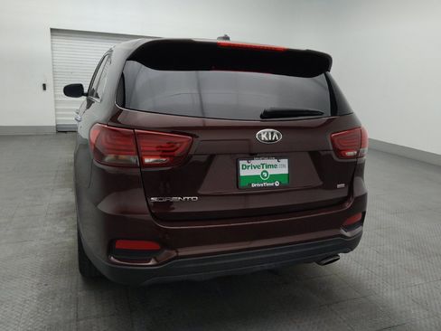 Used 2020 Kia Sorento LX image 6