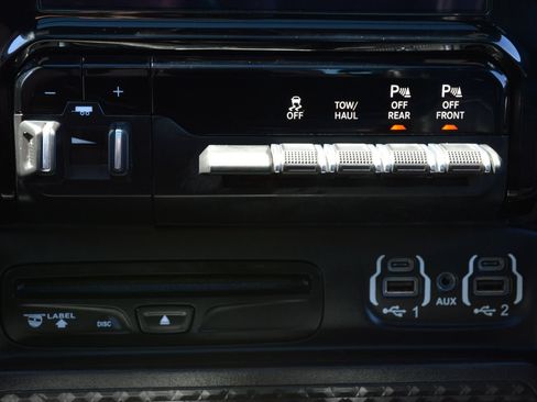 Used 2019 RAM 1500 Sport w/ Alpine Leather & Sound Group AWD/4WD image 34