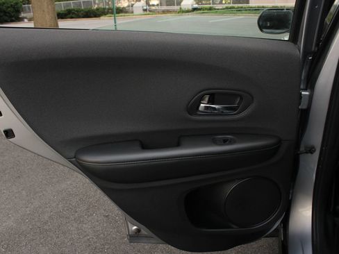 Used 2019 Honda HR-V Sport image 21