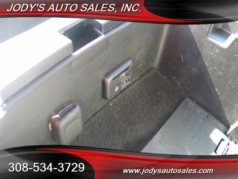 Used 2017 Chevrolet Silverado 2500 W/T image 18