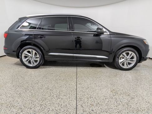 Used 2023 Audi Q7 3.0T Premium Plus w/ Premium Plus Package image 39