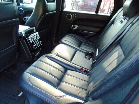 Used 2015 Land Rover Range Rover Supercharged image 21