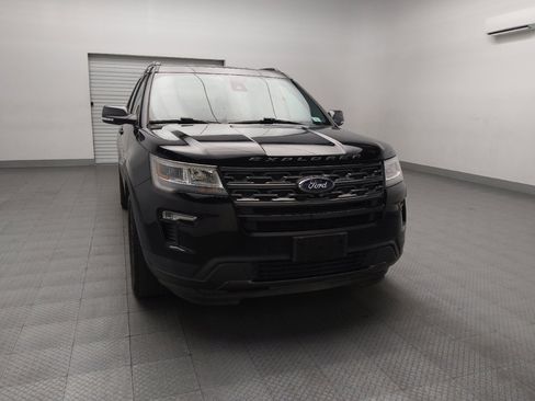 Used 2019 Ford Explorer XLT w/ Equipment Group 202A image 14