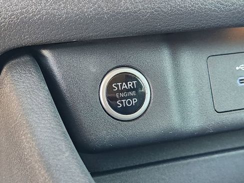 Used 2021 Nissan Rogue SV FWD image 20