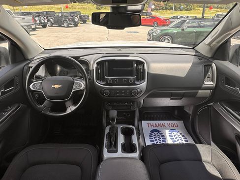 Used 2022 Chevrolet Colorado LT w/ Fleet Safety Package RWD image 17