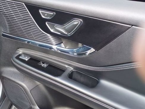 Used 2021 Lincoln Corsair AWD image 24