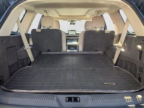 Used 2021 Lincoln Aviator Reserve w/ Equipment Group 201A image 6