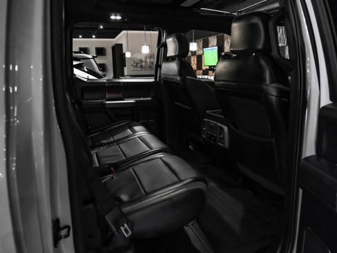 Used 2017 Ford F150 Raptor w/ Equipment Group 802A Luxury AWD/4WD image 34