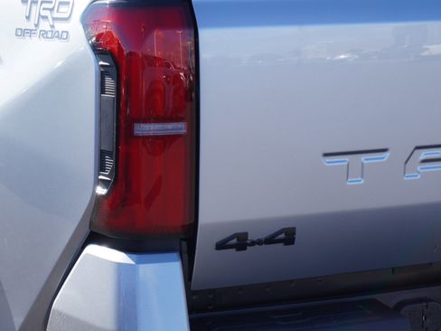 New 2026 Toyota Tacoma TRD Off-Road image 9