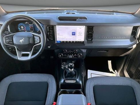 Used 2025 Ford Bronco Big Bend image 7