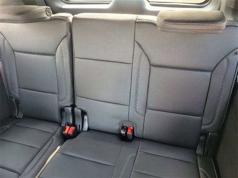 New 2026 GMC Yukon Denali w/ Sun & Power Step Package image 8