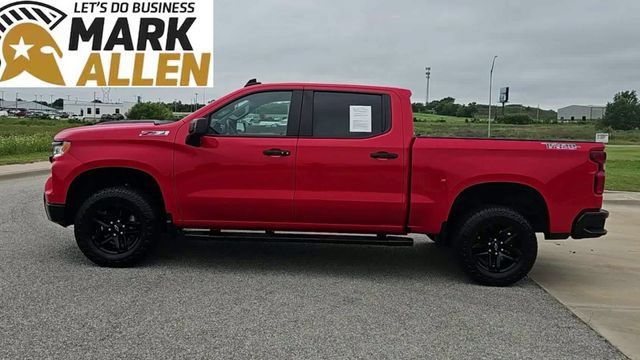 Used 2023 Chevrolet Silverado 1500 LT Trail Boss w/ Protection Package AWD/4WD image 5