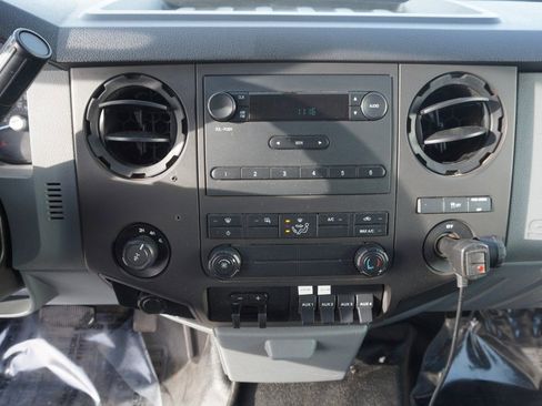 Used 2015 Ford F350 XL image 17