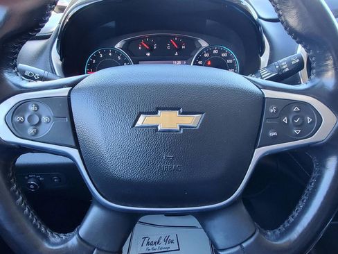 Used 2021 Chevrolet Traverse LT w/ LT Premium Package image 13