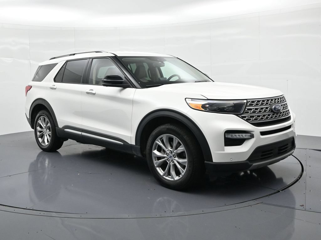 Used 2023 Ford Explorer Limited w/ Limited Technology Package AWD/4WD image 4