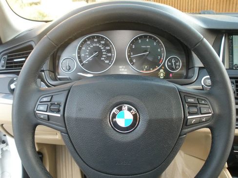 Used 2014 BMW 528i Sedan image 35