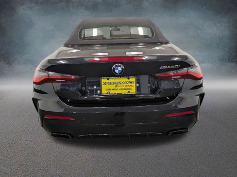 Used 2021 BMW M440i Convertible w/ Premium Package image 5