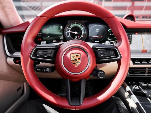 Used 2021 Porsche 911 AWD/4WD image 51