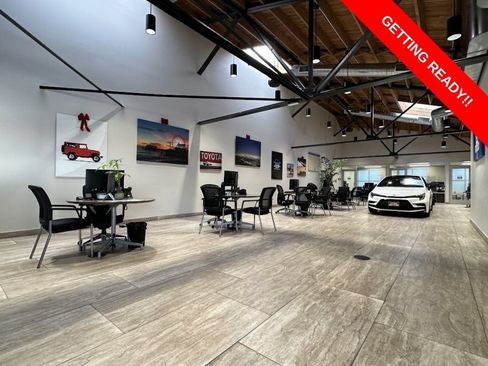 Used 2022 Mercedes-Benz GLA 250 w/ Premium Package Lite image 26