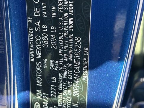 Used 2021 Kia Forte GT image 32