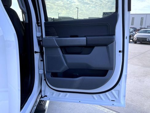 Used 2025 Ford F150 XLT w/ Equipment Group 301A Standard image 21