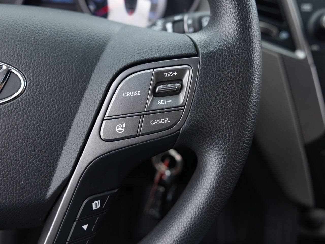 Used 2016 Hyundai Santa Fe Sport FWD image 37