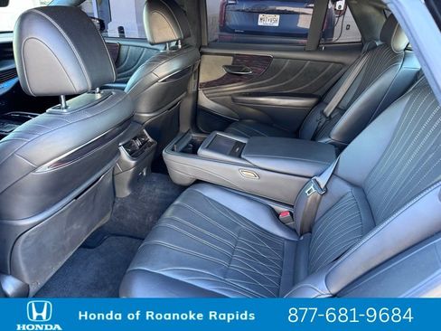 Used 2018 Lexus LS 500 AWD w/ Luxury Package image 21