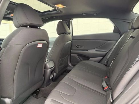 New 2026 Hyundai Elantra SEL Sport Premium FWD image 33