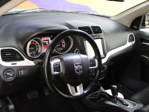 Used 2019 Dodge Journey GT AWD/4WD image 14