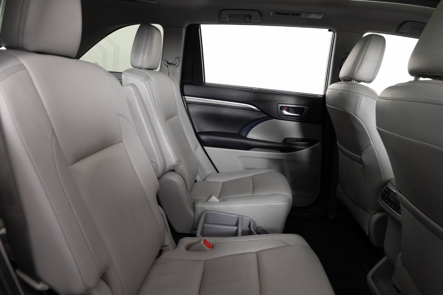 Used 2019 Toyota Highlander Limited Platinum AWD/4WD image 27