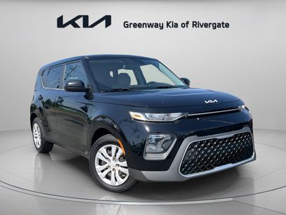 Used 2022 Kia Soul LX