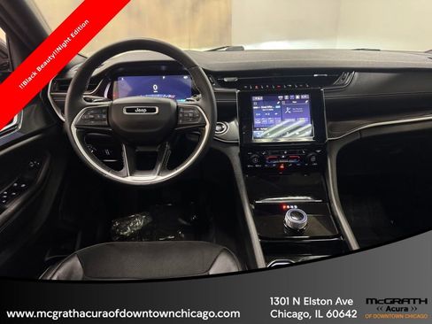 Used 2023 Jeep Grand Cherokee L Laredo image 18