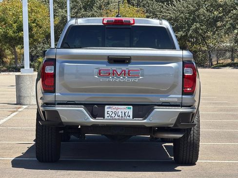 Used 2024 GMC Canyon Elevation w/ Elevation Premium Package RWD image 5