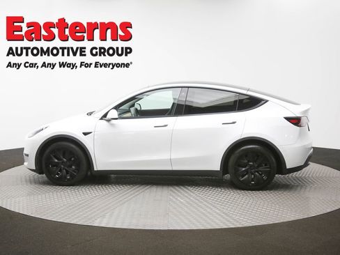 Used 2020 Tesla Model Y Long Range image 57